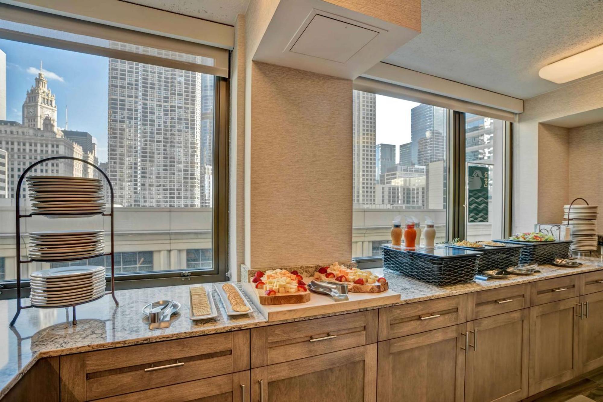 Homewood Suites By Hilton Chicago Downtown Esterno foto